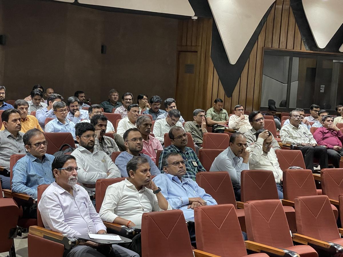 Large Audience — Workshop Session